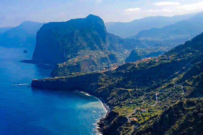 4x4 Jeep Tour to East & Northeast of Madeira - Pico do Arieiro at 1,818 m: the high-altitude wow stop