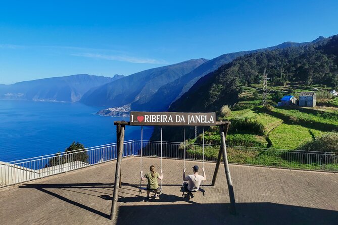 4x4 Jeep Tour to the West & Northwest of Madeira - Serra de Água poncha stop: the best kind of break