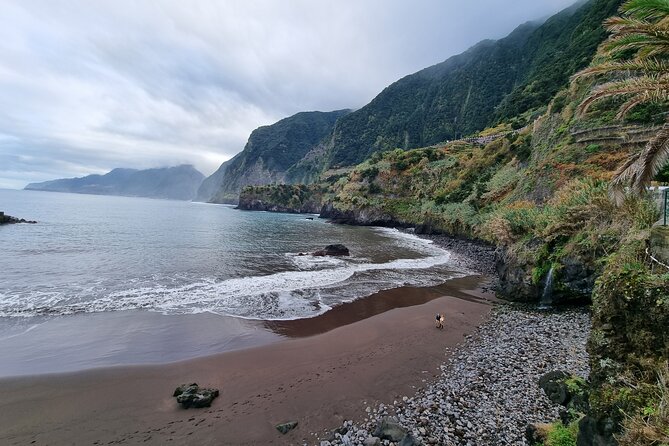 5 Hours Private tour To Porto Moniz, Rock pools, waterfalls - Why a 4WD northwest route feels more like Madeira and less like a checklist