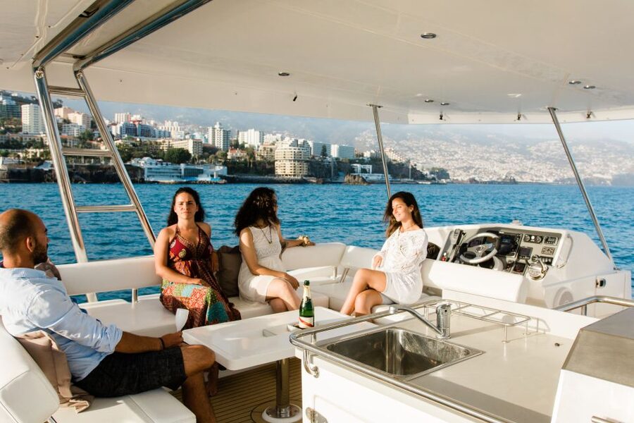All Inclusive Whale and Dolphin Watching Luxury Tour - Back on the catamaran: relaxing into the coastline return