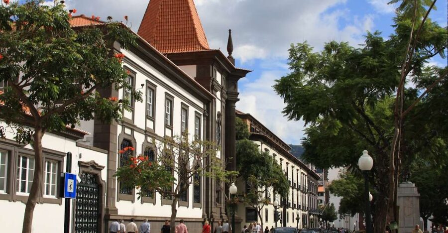 Audio Guide Citywalk Funchal for Cruise Guests - Why this self-guided Funchal walk works for cruise schedules