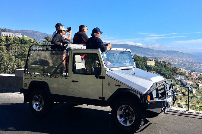 CABO GIRÃO (Half Day tour/3h) / Private Classic Car (4L). - The Renault 4L private car, and why this feels different