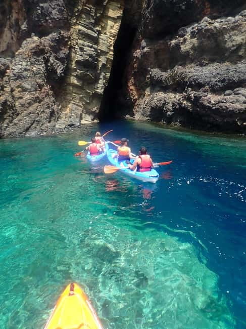 Calheta Kayak Adventure - What to bring, what to avoid, and how to keep marine life safe
