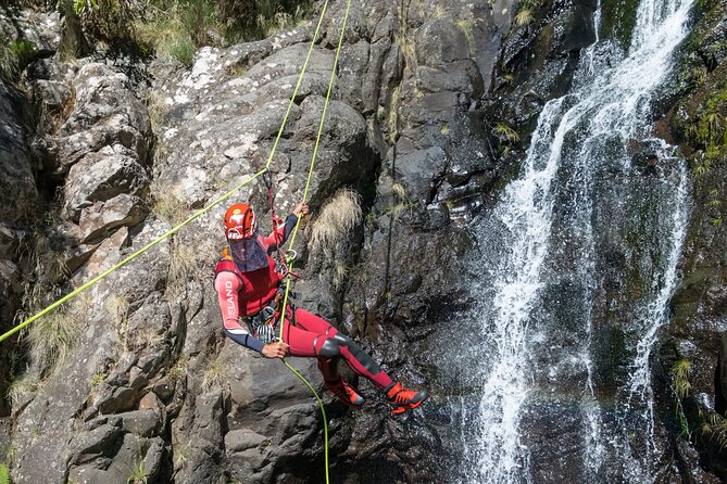 Canyoning in Madeira: Ideal for Beginners and Families - On the watercourse: what happens during the canyoning session
