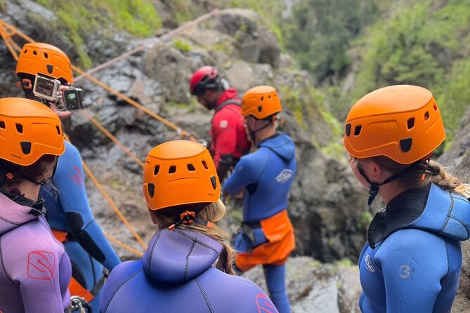 Canyoning in Madeira - Level 2 - Rappels, trekking, jumps: the action parts that make Level 2 worth it
