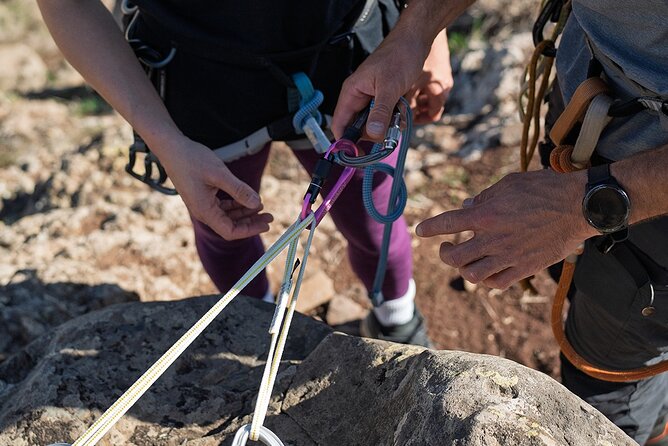 Climbing Madeira - Gear, snacks, and belay training that makes you part of the team