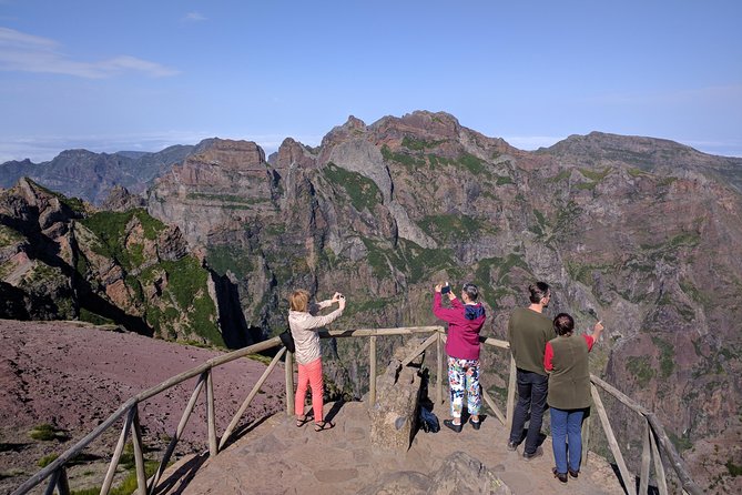 Cristo Rei, Arieiro Peak and Santo da Serra 4x4 Experience - Cristo Rei: a classic statue stop with panoramic payoff