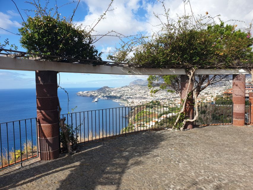 Cristo Rei & Garajau Tuk-Tuk Tour - Riding Funchal old town streets the fun way