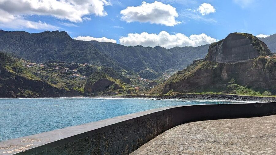 Discover Ponta de São Lourenço: Private Classic Jeep in 4h - The Guide Makes It: Ross, Flexibility, and Better Photos