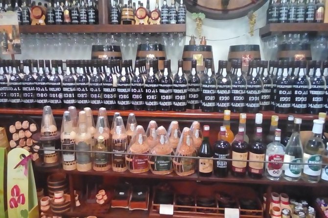 Eating Madeira! Wine & Food Tour in Funchal - Six Madeira wine tastings, and the flavor talk that makes it make sense