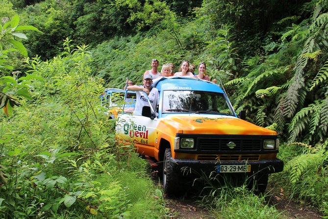 Fascinated Landscapes Northwest 4x4 excursion - Porto Moniz natural pools and the lava-pool swim question