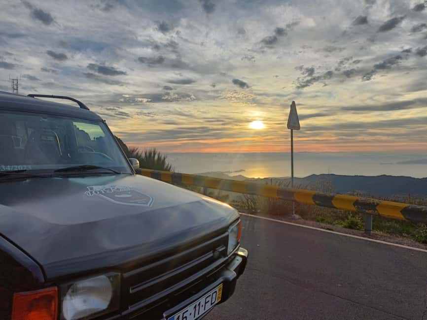 From 0 to 1818 meters to Pico do Arieiro Sunrise - Levada dos Balcões: A Short Walk With Big Reward
