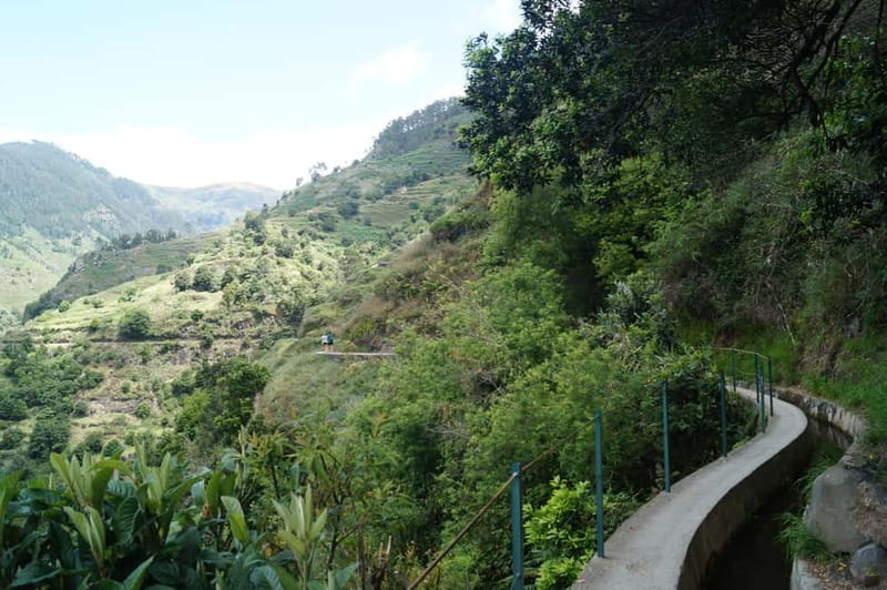 From Funchal: Levada Nova Hiking Tour with stopover at beach - From your Funchal pick-up to the trail, the day stays calm