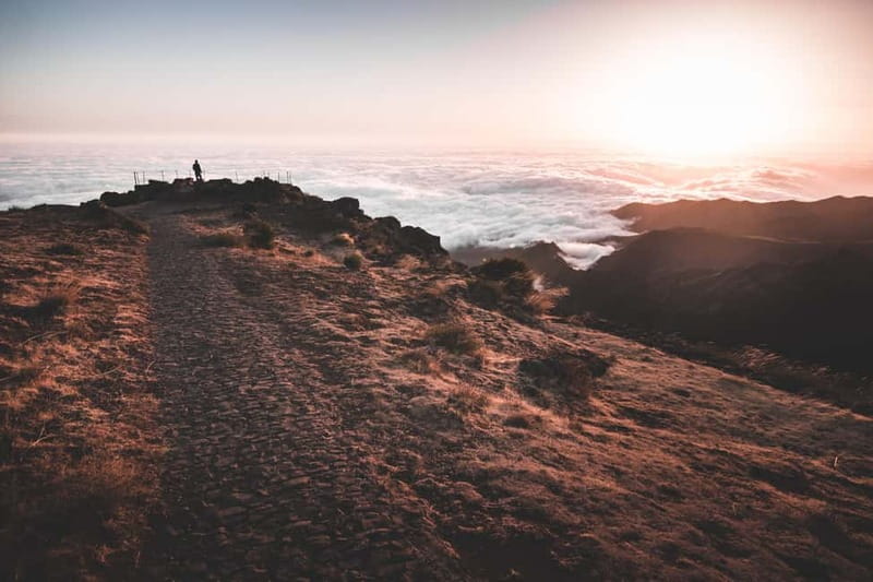From Funchal: Pico Arieiro Sunrise with Optional Breakfast - The Guide Makes It: How Guides George, Jorge, Luis, Francisco, and Philippe Change the Day