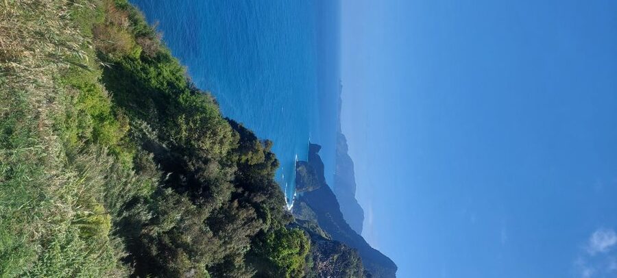 From Funchal: Pico Do Arieiro and Santana Full-Day 4x4 Tour - The Descent via Ribeira Frio and Cruzinhas