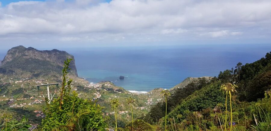 From Funchal: Santana and Pico do Areeiro East Island Tour - Pico do Areeiro at 1818 m: the view you remember