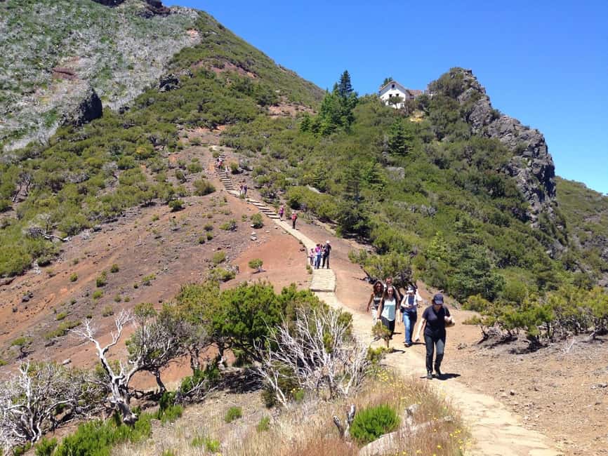 From Funchal: Transfer to Pico do Arieiro & Pico Ruivo Trail - Your hike, step by step: how the day flows on the trail