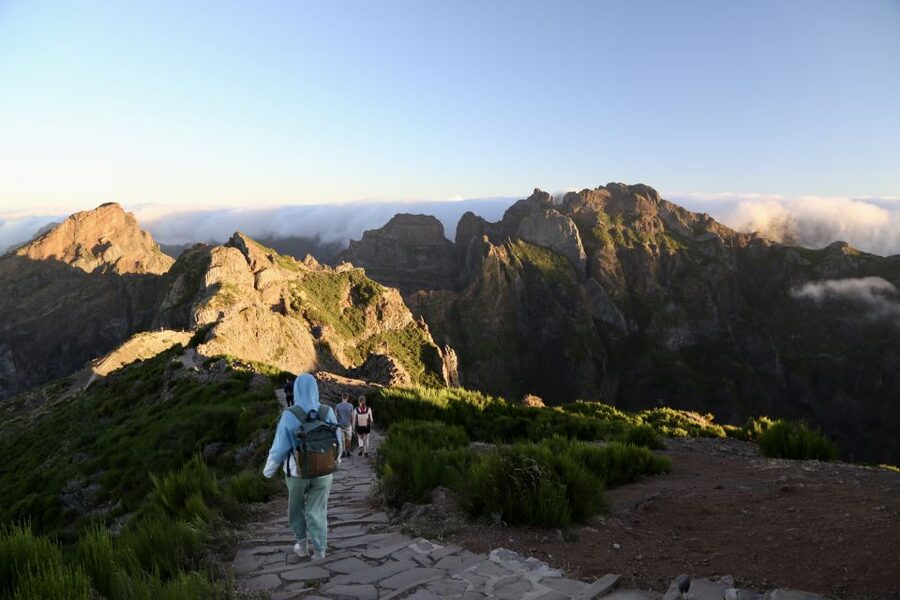 From Funchal: Transfer to Pico do Arieiro & Pico Ruivo Trail - When PR1 is closed: how the alternative route can actually improve your day