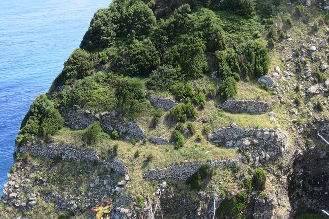 Full Day Tour in 4x4 Jeep to Porto Moniz and Fanal - Ribeira da Janela viewpoints and pebble beach time