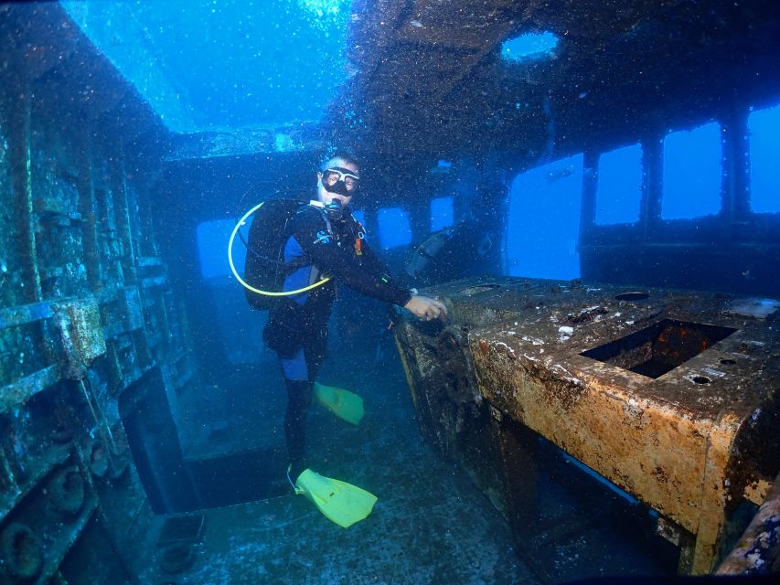 Funchal: Advanced Scuba Diving Afonso Cerqueira Wreck - Price and real value: why $64 can be a smart buy