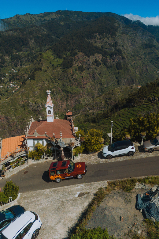 Funchal: Craft Your Adventure, private Jeep Tour w/ pick-up - Traditional Madeira Drinks: A Small Stop With Big Payoff
