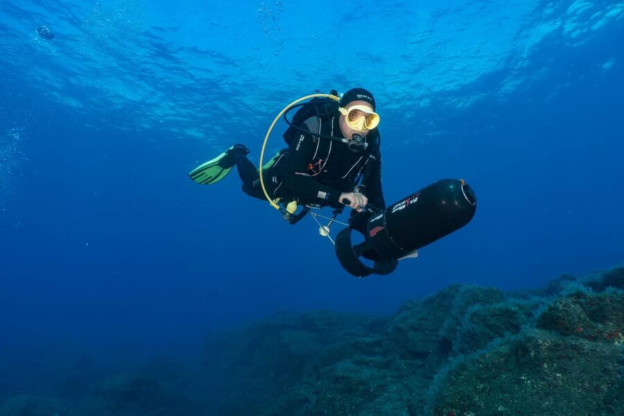 Funchal: DPV- Scooter Dive Adventure - Where you start in Funchal, and why sea-level access helps