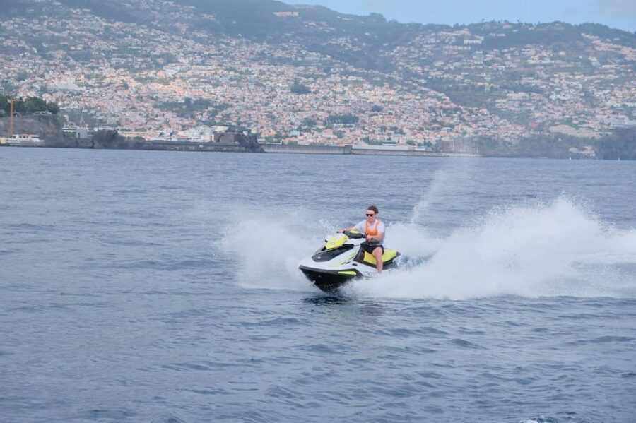 Funchal: Jet Ski Circuit - What to Bring, What You Cannot Bring, and Small Comfort Tips