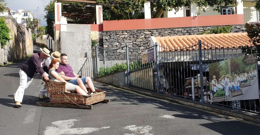 Funchal: Monte Toboggan and Old Town Tour by Tuk-Tuk - Key things to know before you go