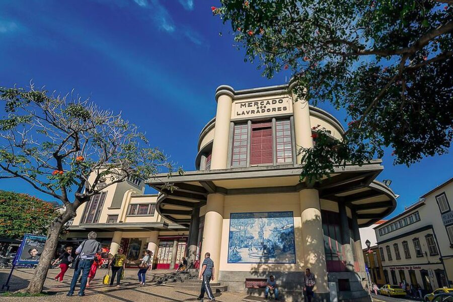 Funchal: Old Town Walking Tour - Colombo Square and sugar trade, plus the explorer connection