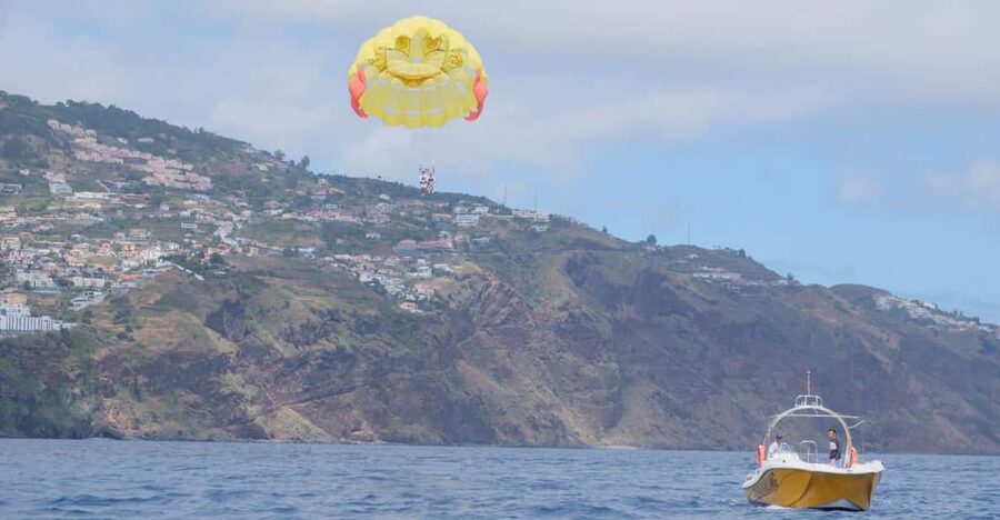 Funchal: Parasailing Tour on the Coast of Madeira Island - Safety and comfort, without making it feel scary