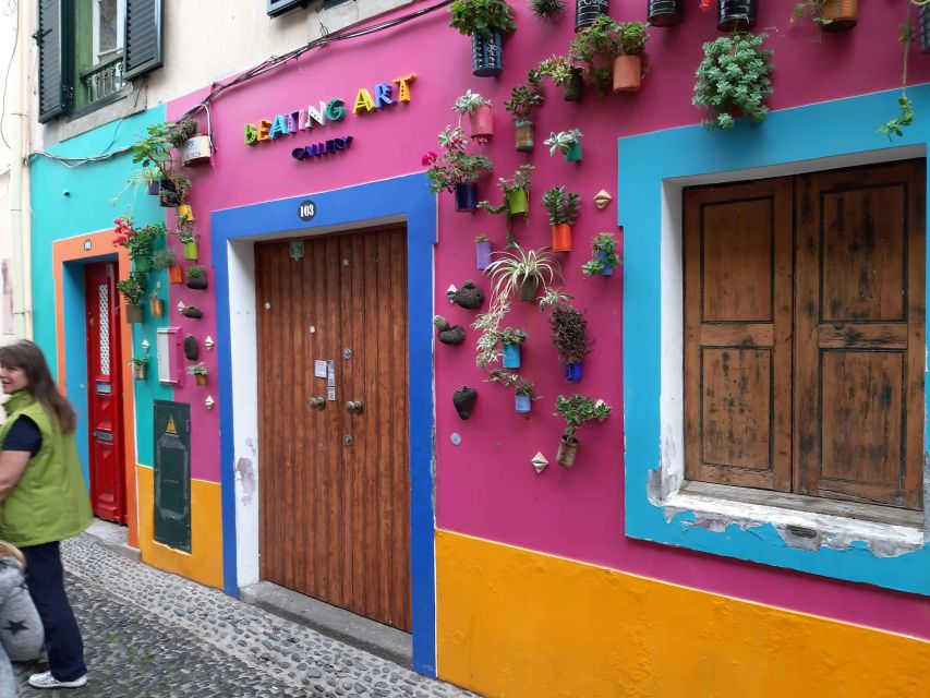 Funchal: Private Guided Walking Tour - Timing, Pace, and What to Expect From a Private 4 to 5 Hour Route