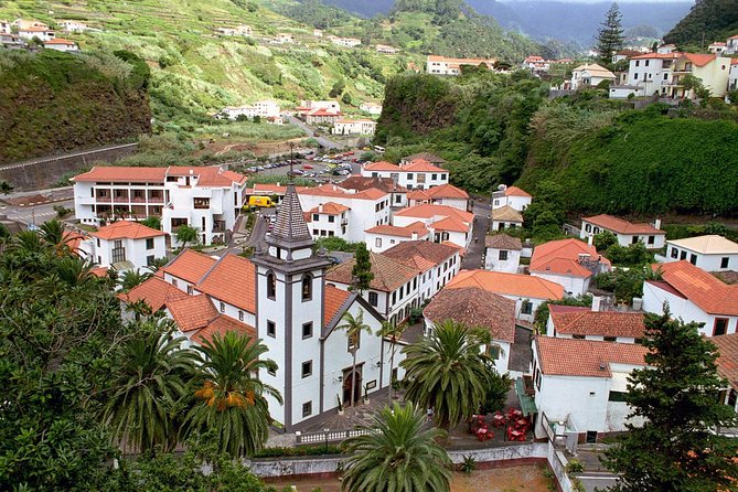 Go West Tour - Madeira Island Excursion - Poncha tasting: a Madeira flavor moment you should not skip