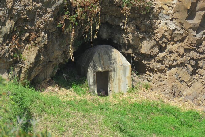 Half day jeep Wine tour and tasting, & sea cliff adventure - Rota da Cal Museum Center: lime kilns in 20 minutes