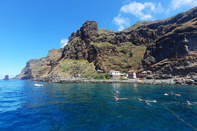 Half Day Madeira Island Cruise with Lunch - On Board Comfort, Crew Style, and the Way Commentary Works
