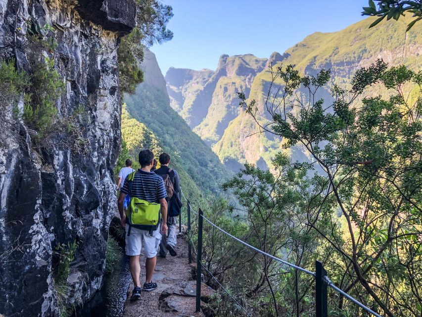 Hiking Trip with a Local - What you need to bring to avoid a miserable day
