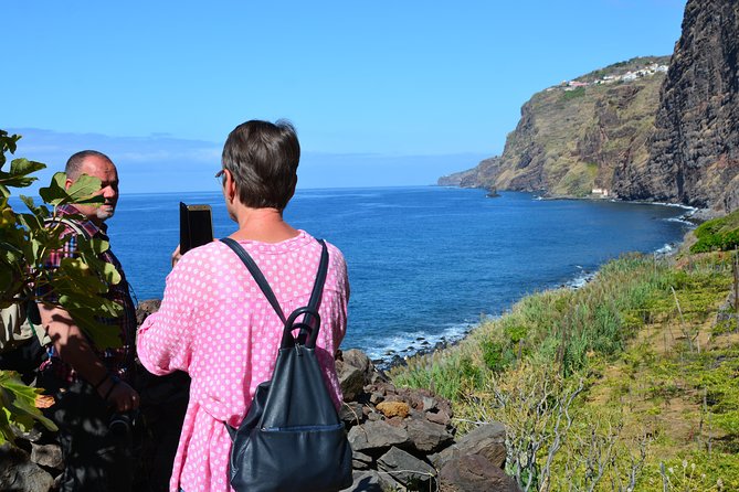 Incredible tour to a 'Faja' with a story - Your guided walk: orchards, the pebble beach, and the farm’s rhythm