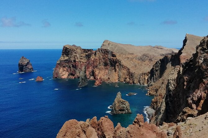 Jeep Safari in Pico Areeiro Santana Faial Full Day Tour - São Jorge Lunch Optional: A Break That Lets the Day Sink In