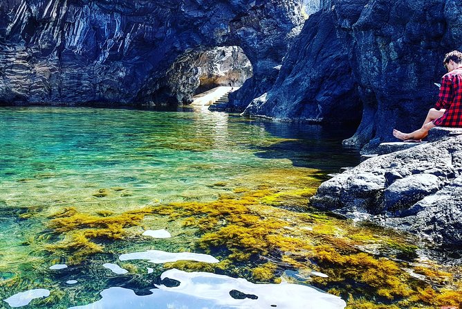 Jeep Tour Amazing West to Natural Pools -Full-Day - Porto Moniz Natural Pools: The Main Swim Time