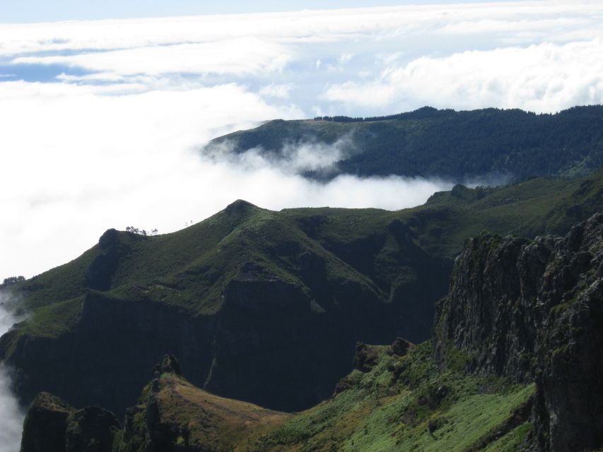 Madeira: Full-Day Pico Ruivo / Achada do Teixeira Walk - Key Highlights at a Glance