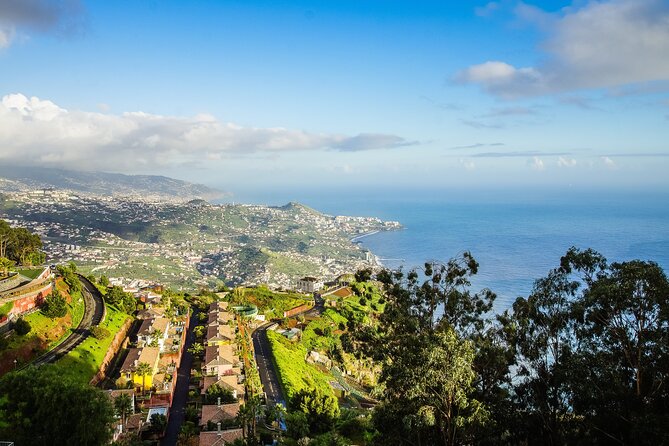 Madeira Full Day Tour West and East Island Top Highlights Tour - Ponta do Pargo Lighthouse: High Cliffs and Far Atlantic Views