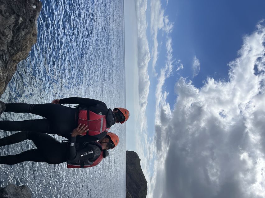 Madeira: Garajau Coastal Hike and Cliff Jumping - Snorkeling in clear Atlantic water and spotting marine wildlife