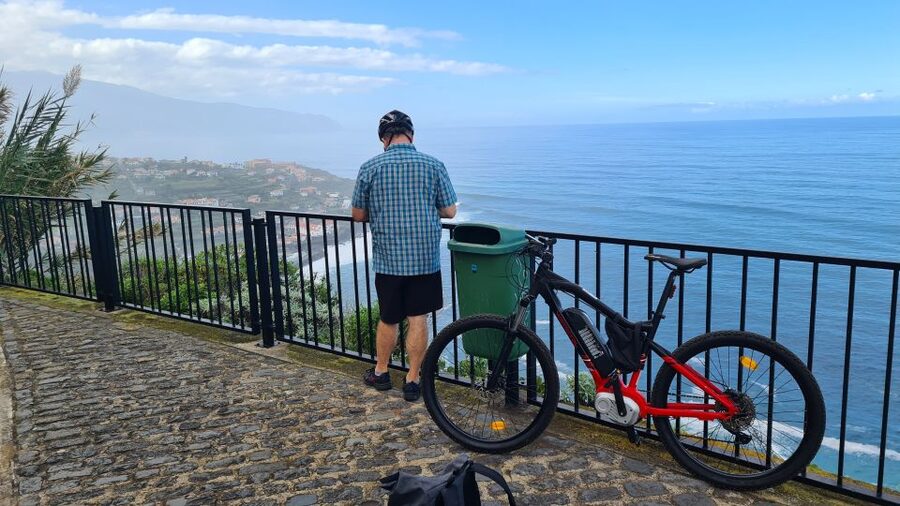 Madeira: Guided E-bike Tour of the North Coast - Heading back to Boaventura via old roads and a final viewpoint