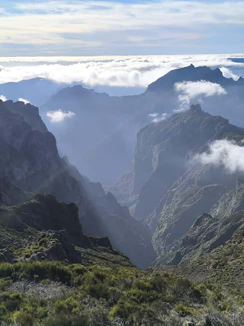 Madeira: Half-Day Pico Arieiro Jeep Tour - Should You Book This Pico Arieiro Jeep Tour?