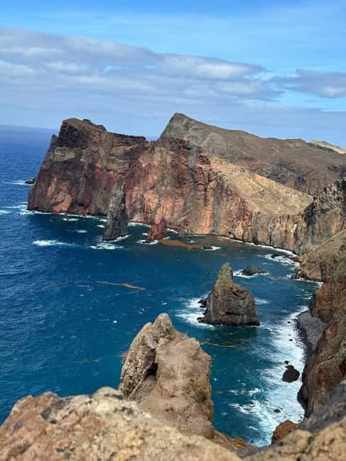 Madeira: Hike Transfer to Ponta de São Lourenço (PR8) - Volcanic rock and sea views, the kind of scenery you remember