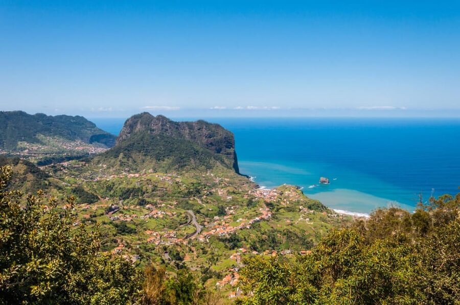 Madeira: Late East Tour with Pico do Areeiro Views - The guide and small-group pace: what you’re paying for