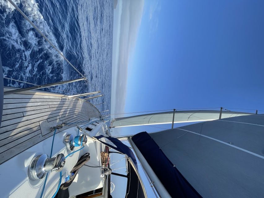 Madeira: Luxury Yacht & Sailing Sunset Tour - Getting on board at Marina do Funchal, and what comfort means here