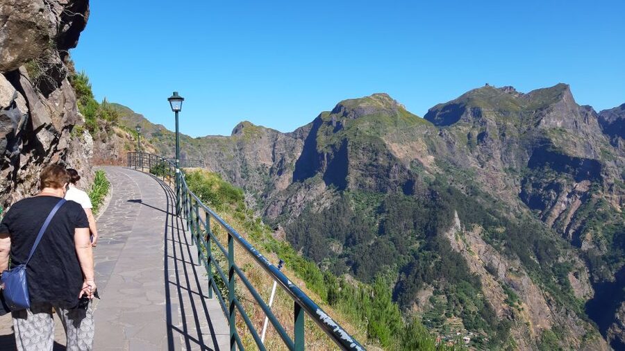 Madeira: Nun's Valley Private Tour - Entering Nun’s Valley From the Best Angles