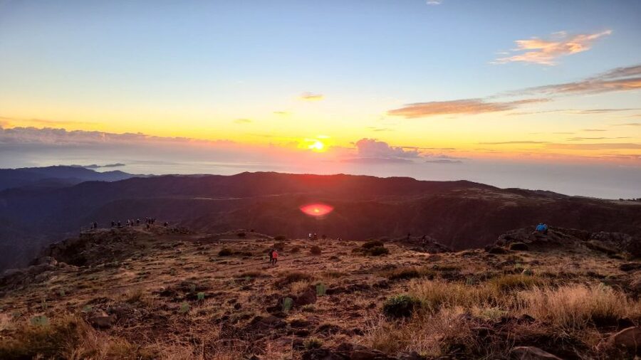 Madeira: Pico do Areeiro Sunrise Tour - Getting picked up around Madeira, then getting moving fast