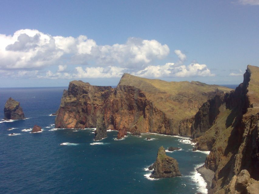 Madeira: Pico do Arieiro & Laurissilva Forest - East tour - Camacha first, then straight up to the high drama