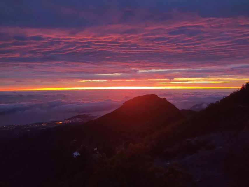 Madeira: Pico Ruivo Guided Sunrise Hike with Hotel Pickup - Sunrise at Pico Ruivo: Tea, a Snack, and the Golden Horizon Moment